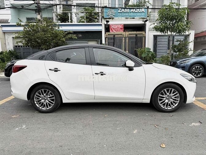 Mazda 2 1.5 Luxury Nhập Tjais