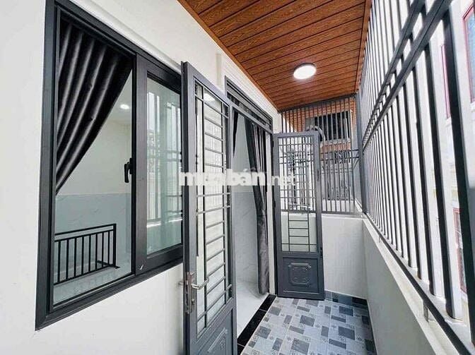 DUPLEX DẠNG 1 Tầng trệt 1 lầu ngay Xô Viết nghệ Tĩnh