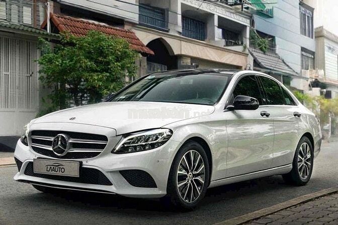 LONG ANH AUTO về Mercedes C200FL model 2019
