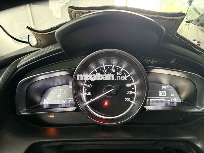 Mazda 2 1.5 Luxury Nhập Tjais