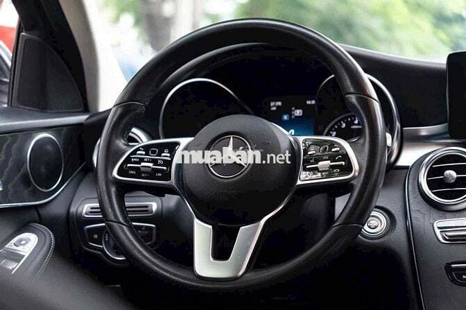 LONG ANH AUTO về Mercedes C200FL model 2019