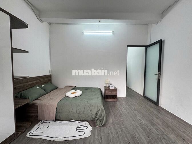 Căn Hộ Cho Thuê 2 Phòng Ngủ  Ban Công Thoáng Full NT Ngay Viettel Q3