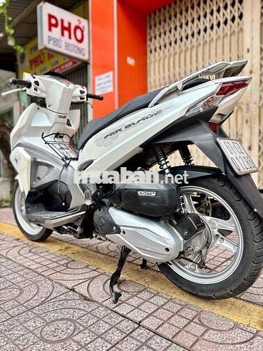 ab led 125 biển 61 chính chủ cần bán