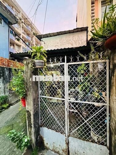 NHÀ CẤP 4 ,PHAN VĂN TRỊ, HẺM XE 16 CHỖ,TIỆN XÂY MỚI 
-DIỆN TÍCH 46M2