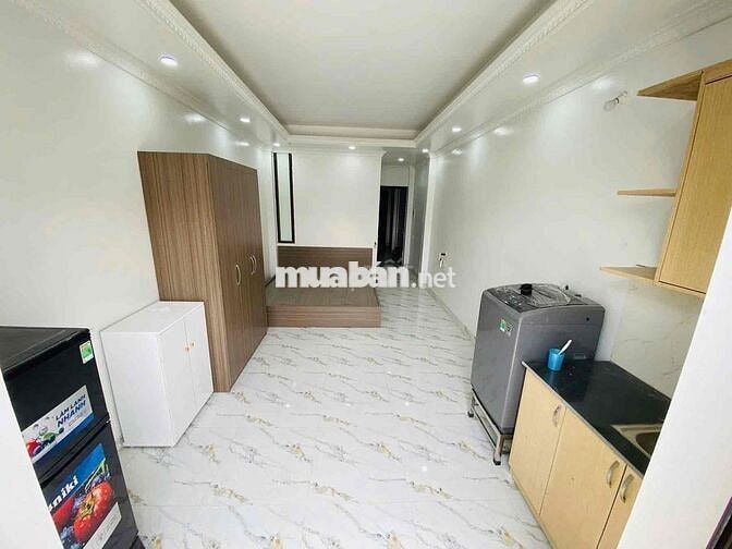 CHO THUÊ CĂN STUDIO - BAN CÔNG - NGAY NÚT GIAO PHÚ NHUẬN - GIÁ CỰC HỜI