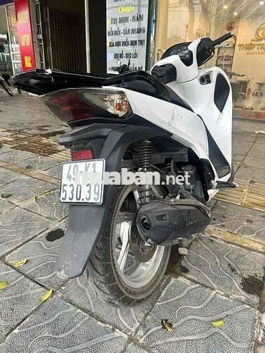 SH ĐEN TRẮNG ĐỜI 2017 ĐK 2018 150i ABS