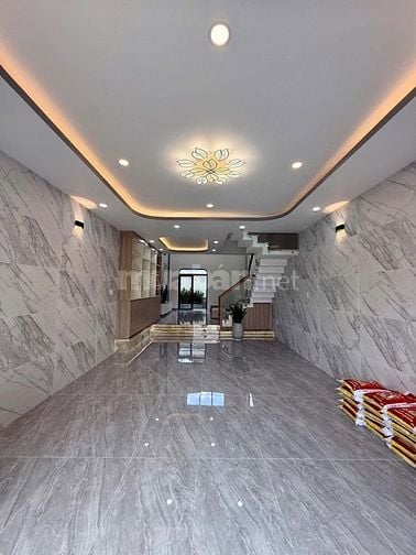 SIÊU PHẨM NHÀ 4 TẦNG NGAY NGUYỄN THỊ SÓC,BẮC LÂN 1, BÀ ĐIỂM, HÓC MÔN