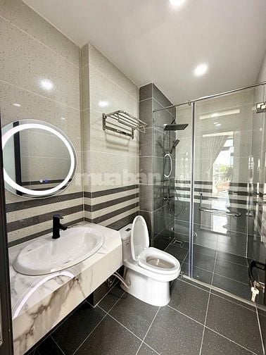 SIÊU PHẨM NHÀ 4 TẦNG NGAY NGUYỄN THỊ SÓC,BẮC LÂN 1, BÀ ĐIỂM, HÓC MÔN