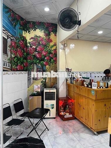 Sang quán đang  bán cơm và cà phê có lầu gồm 2 phòng