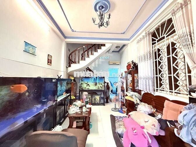 BÁN ĐẤT TẶNG NHÀ – TRUNG TÂM QUANG TRUNG – HẺM Ô TÔ – CHỈ 5.7 TỶ 💎