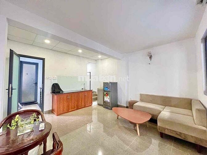 1 PHÒNG NGỦ NGAY NGÃ TỪ HÀNG XANH