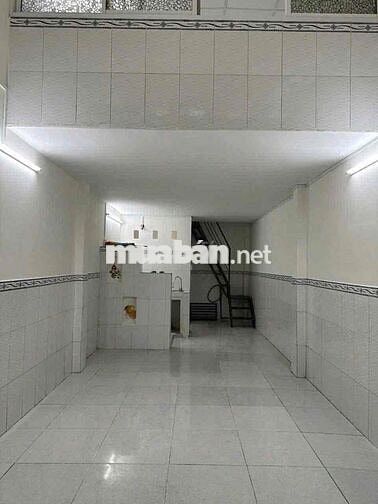 cho thuê nhà nguyên căn đường Tạ Quang Bửu (3m2x8m) hẻm 3gác