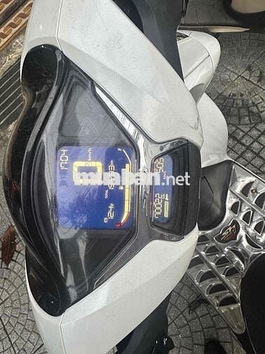 cần bán SH125 đời 2022 xe chính chủ còn nguyên rin