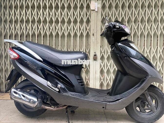 Attila victoria gác chân bấm BSTP