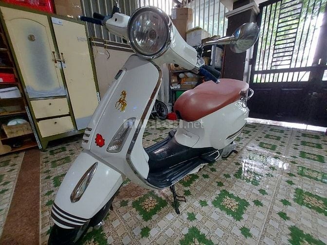 Bán vespa primavera 125cc. xe mình siêu tầm ít đi còn còn như mới