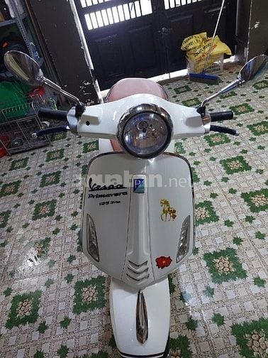 Bán vespa primavera 125cc. xe mình siêu tầm ít đi còn còn như mới
