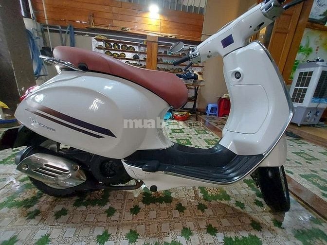 Bán vespa primavera 125cc. xe mình siêu tầm ít đi còn còn như mới