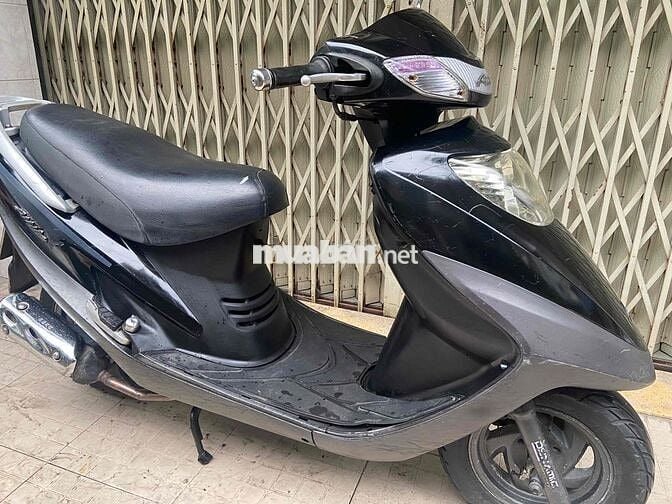 Attila victoria gác chân bấm BSTP