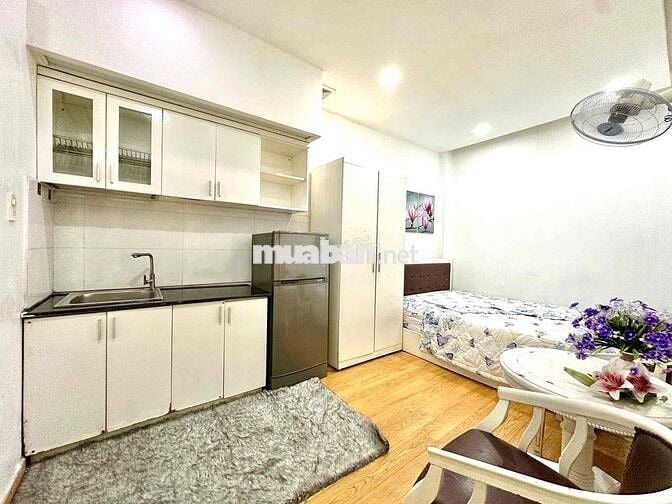 CĂN HỘ QUẬN 8 1PN CÓ BAN CÔNG THOÁNG MÁT RỘNG RÃI THUẬN TIỆN DI CHUYỂN