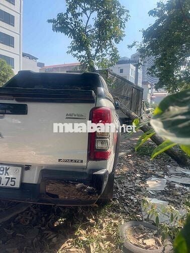 Mitsubishi 2022 - 300000 km