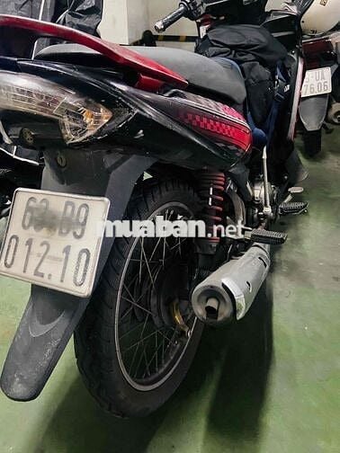 Xe gia đình dư để lại