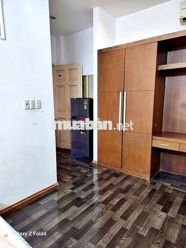 🌹🌹🌹
ACE MÔI GIỚI CHẠY PHỤ E Ạ.( Phí nữa tháng )
CHO THUÊ PHÒNG MẶT