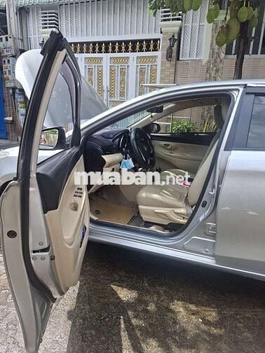 Toyota Vios E 2018 Bạc