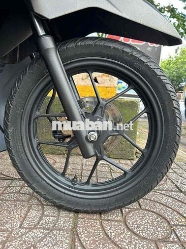 bán vario 150/ mẩu củ, zin chính chủ