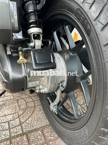 bán vario 150/ mẩu củ, zin chính chủ