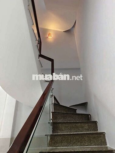 Bán nhà 361 Bình Đông, P.15, Q8