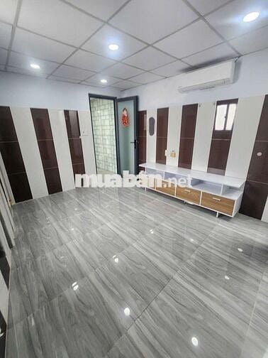 NHÀ ĐẸP NGAY CHỢ PHẠM THẾ HIỂN ĐÚC 1 LẦU. 2 PHÒNG NGỦ.  3,6×12 P4. Q8.