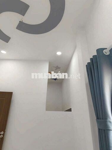 Bán nhà 361 Bình Đông, P.15, Q8