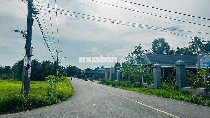 Bán lô Đ.Trần Tử Bình, gần chợ Việt Kiều, DT 100m2, giá 800tr SHR