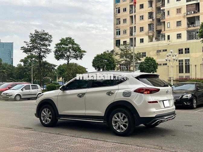 Hyundai Tucson 2021 2.0 AT Tiêu chuẩn - 31000 km