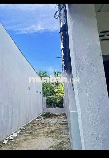 BÁN NHÀ CẤP 4 KIÊN CỐ GIÁ RẺ GẦN BV XUYÊN Á - CHỈ 1TỶ , CÓ SỔ RIÊNG