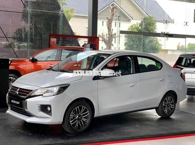 Mitsubishi Attrage 2025