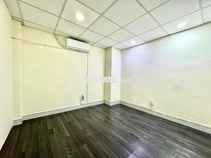 CĂN HỘ 2 PHÒNG NGỦ 50M2 - THANG MÁY - NGAY CV HOÀNG VĂN THỤ