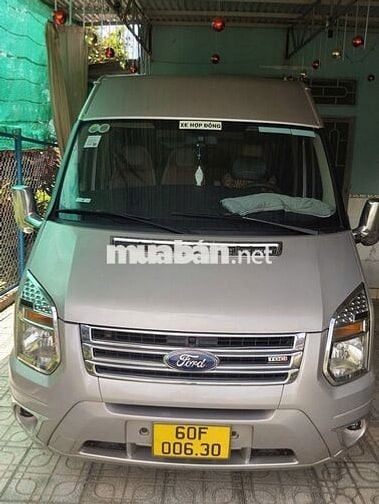 Ford Transit 2015 Standard MID - 249999 km