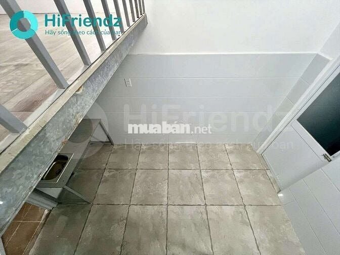 Phòng trọ sinh viên giá rẻ mới xây có gác ngay cầu vượt ngã tư ga