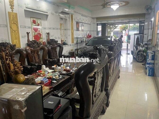 Nhà phố 5m x 23m. 3 tầng Có vỉa hè 9m Mặt tiền Nguyễn Thị Búp