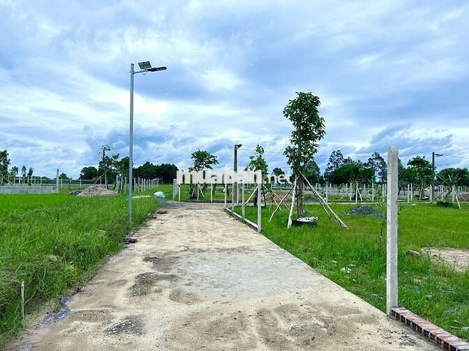 Đất vườn 1600m2, ngay TT Gò Dầu, TN, SHR, dân cư sầm uất, giá 1,5 tỷ