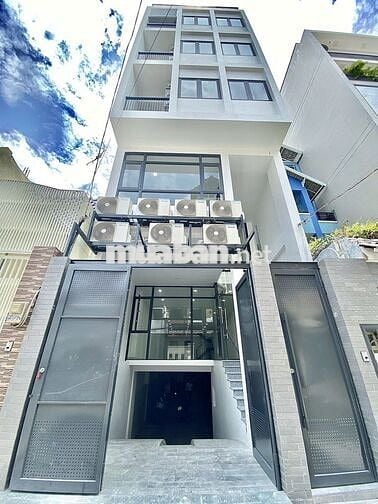 Mặt bằng văn phòng 150m2  đối diện Trung tâm triển lãm tân bình