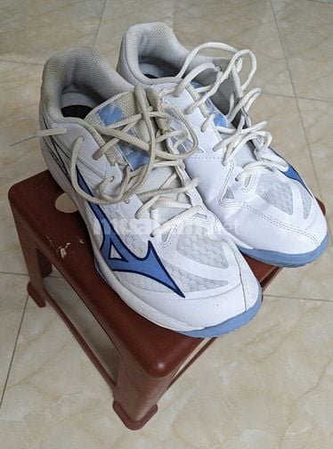 Ở Sài Gòn mình bán: giày Mizuno Thunder Blade Z - mang được 8 lần