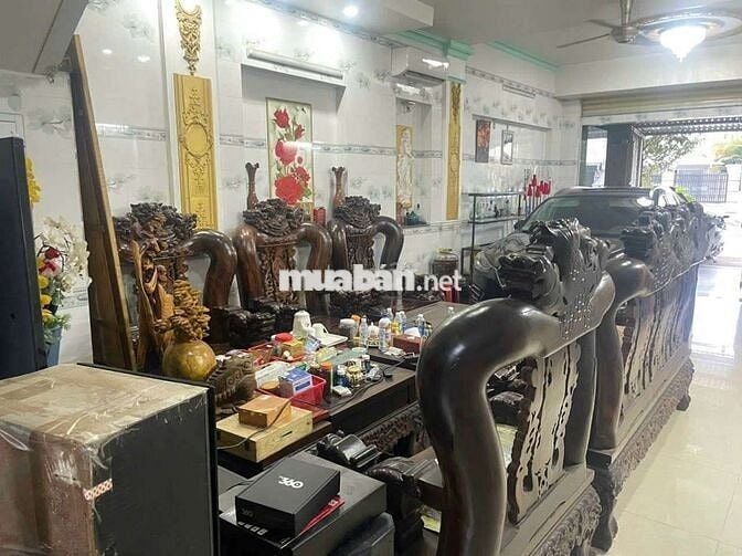 Nhà phố 5m x 23m. 3 tầng Có vỉa hè 9m Mặt tiền Nguyễn Thị Búp