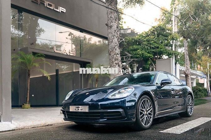 Porsche Panamera Xanh Ánh Kim - 1 chủ Sài Gòn
