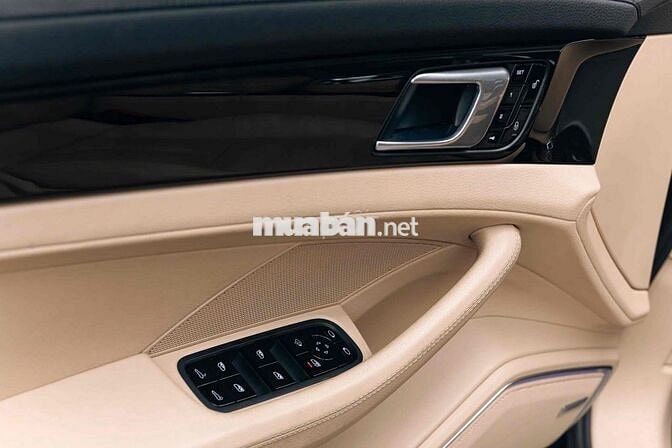 Porsche Panamera Xanh Ánh Kim - 1 chủ Sài Gòn