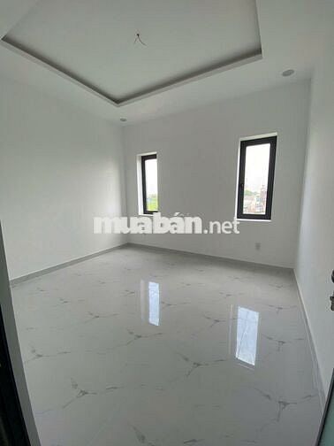 BÁN CĂN NHÀ 1 TRỆT 2 LẦU - SỔ RIÊNG - NGAY TRUNG TÂM TÂN HIỆP.