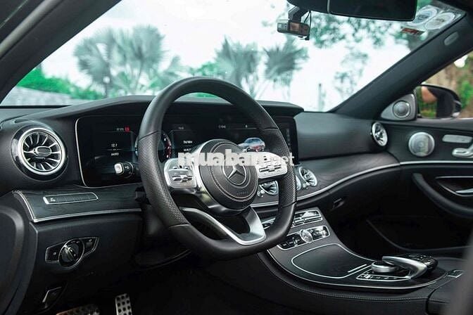 LONG ANH AUTO về Mercedes E200 Sport 2019 Limited