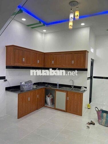 Nhà Hóc Môn 4m-15m giá 367Triệu gần chợ Nhị Xuân,không quy hoạch