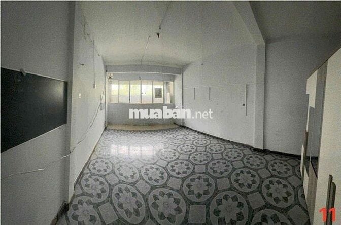 Chính chủ ( k phải môi giới ). Có làm việc với môi giới. Liên hệ sđt